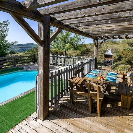- Calme - Piscine Privee - Vue Nature Feriehus